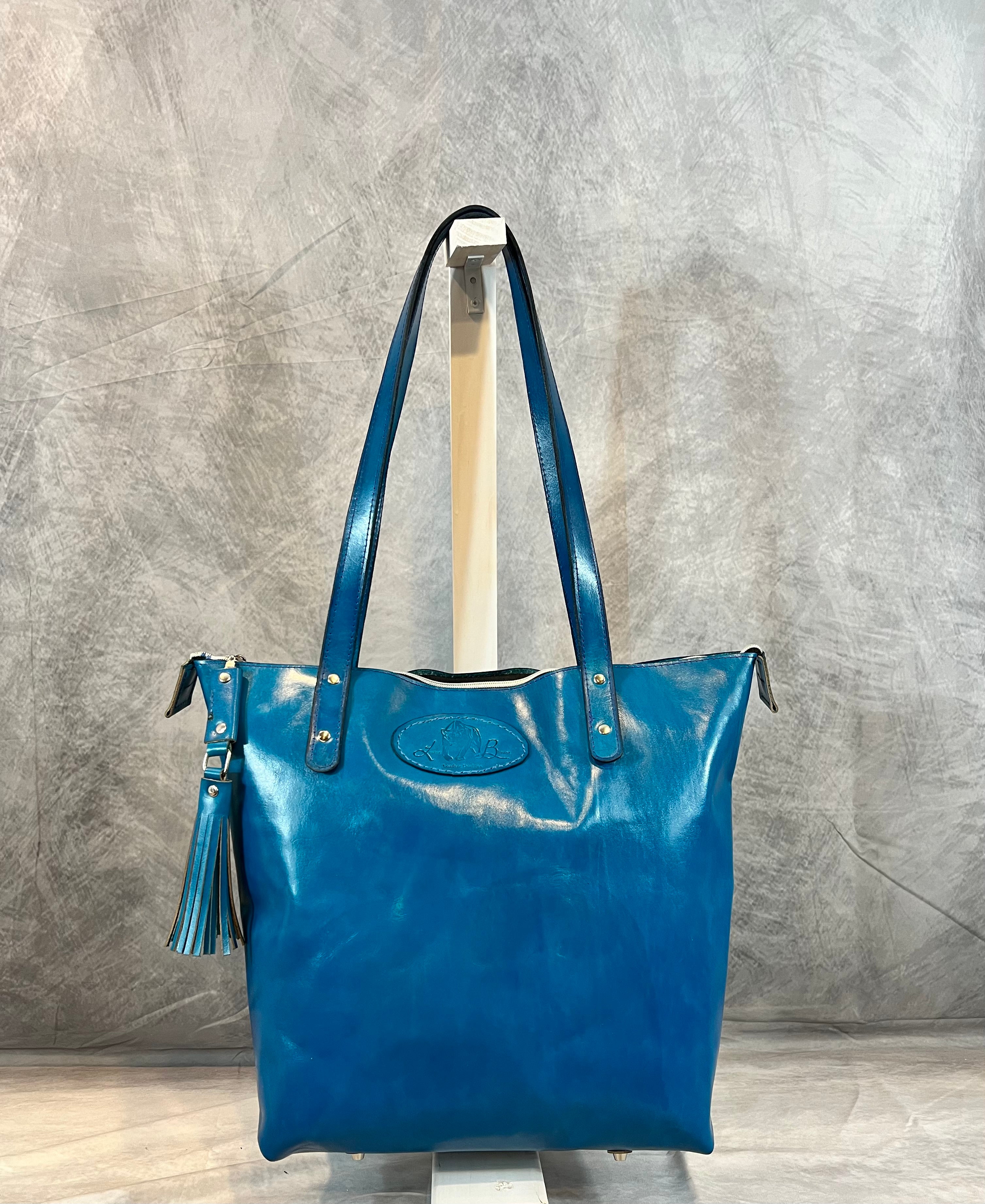 “Lady Elegant” Tote Bag